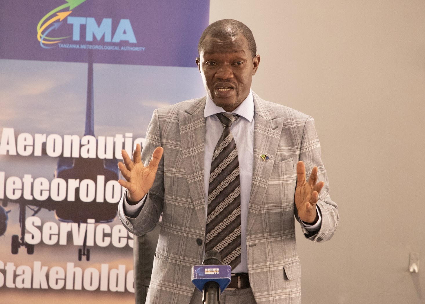 TMA YAWAHAKIKISHIA HUDUMA BORA NA UFANISI WADAU WA USAFIRI WA ANGA