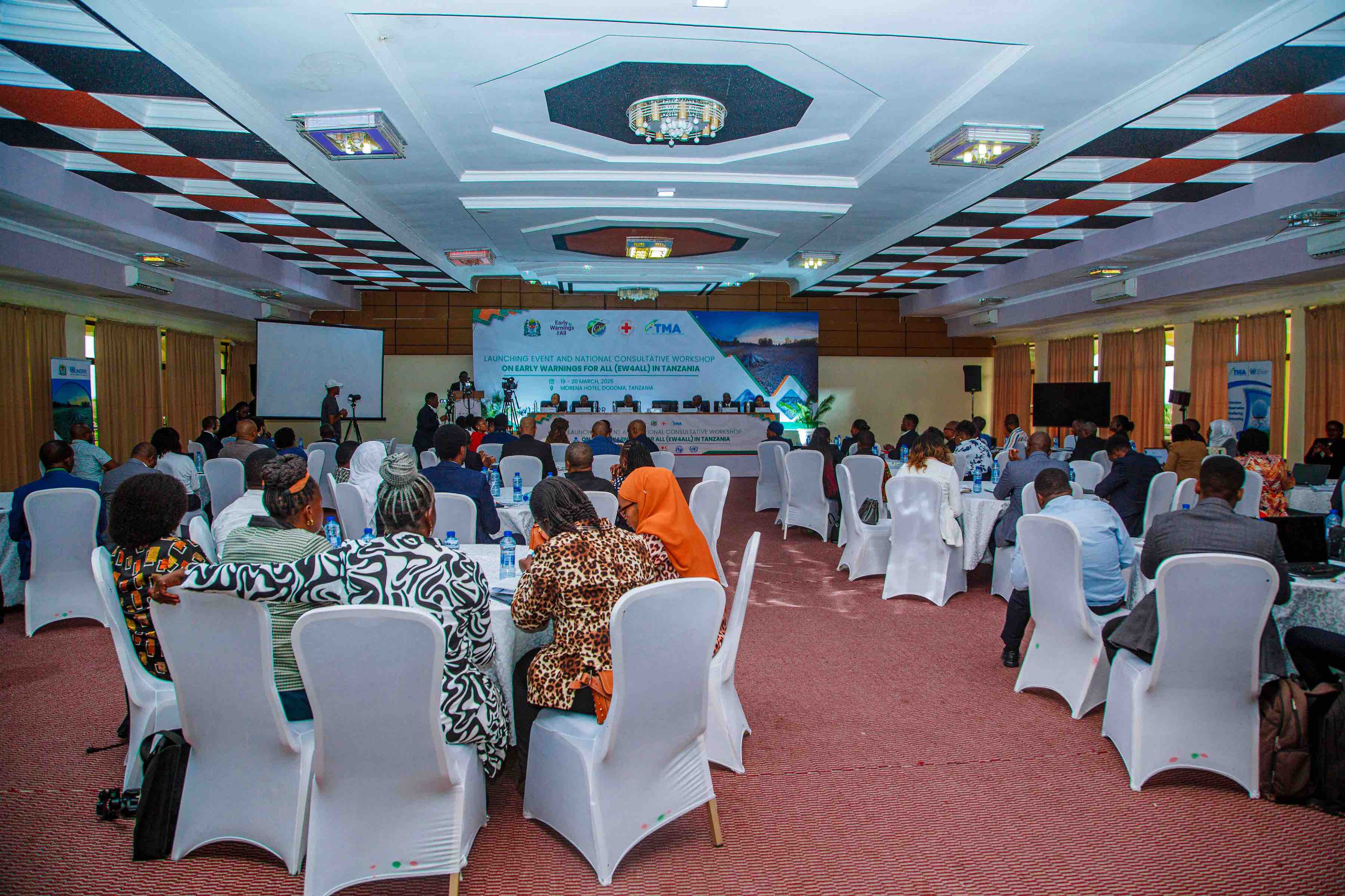MRADI WA HUDUMA ZA TAHADHARI ZA HALI MBAYA YA HALI YA HEWA WAZINDULIWA RASMI TANZANIA